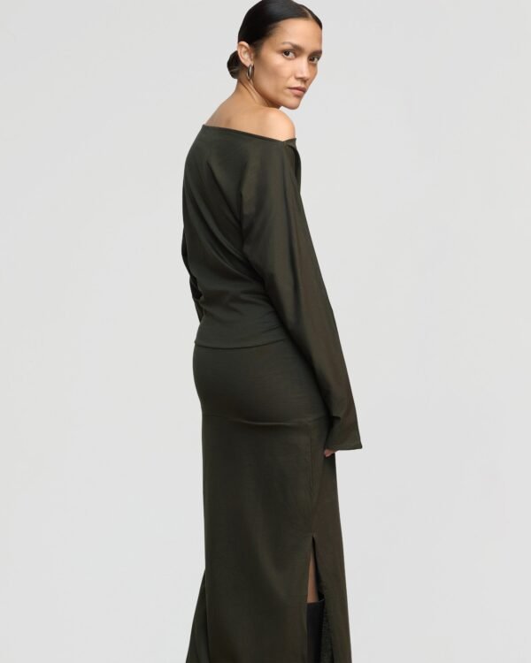 Kezia Off-Shoulder Satin Jersey Dress - Image 7